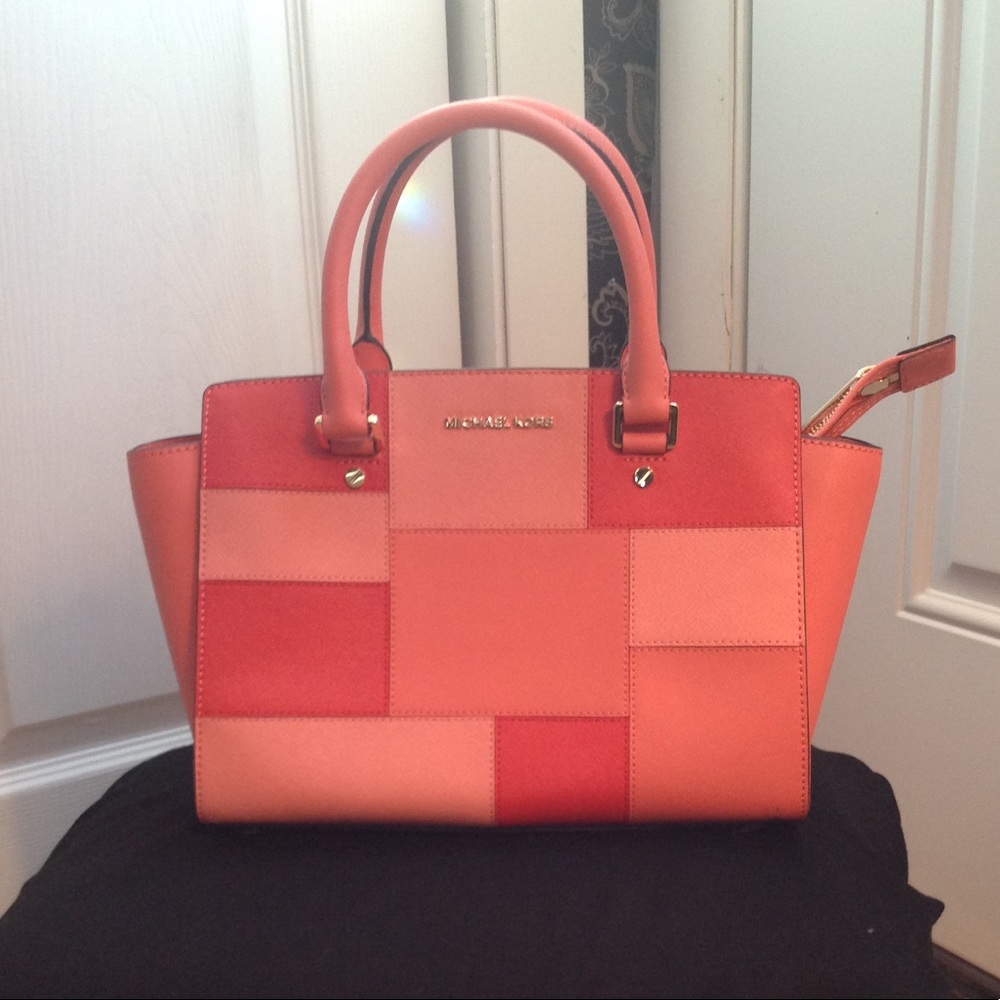 Michale Kors Handbag